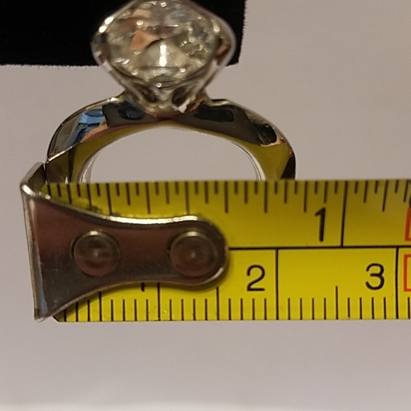 *G Silver Tone With Clear Crystal Diamond Wedding/engagement Ring Earrings - Picture 3 of 4